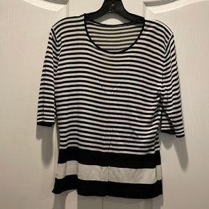 Jaeger 100% Viscose top